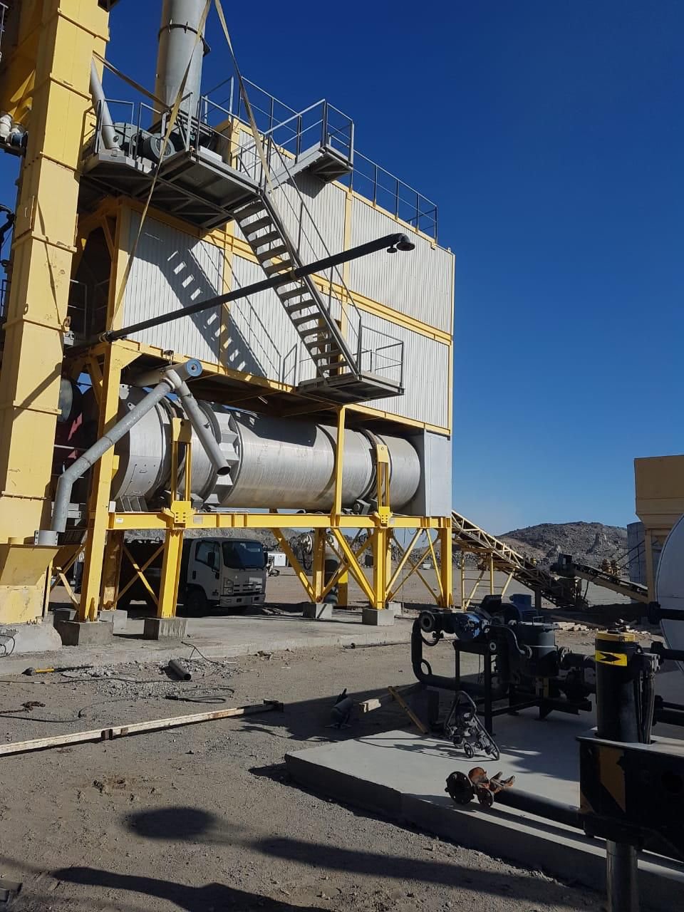 مصنع أسفلت - شركة بناء الطرق