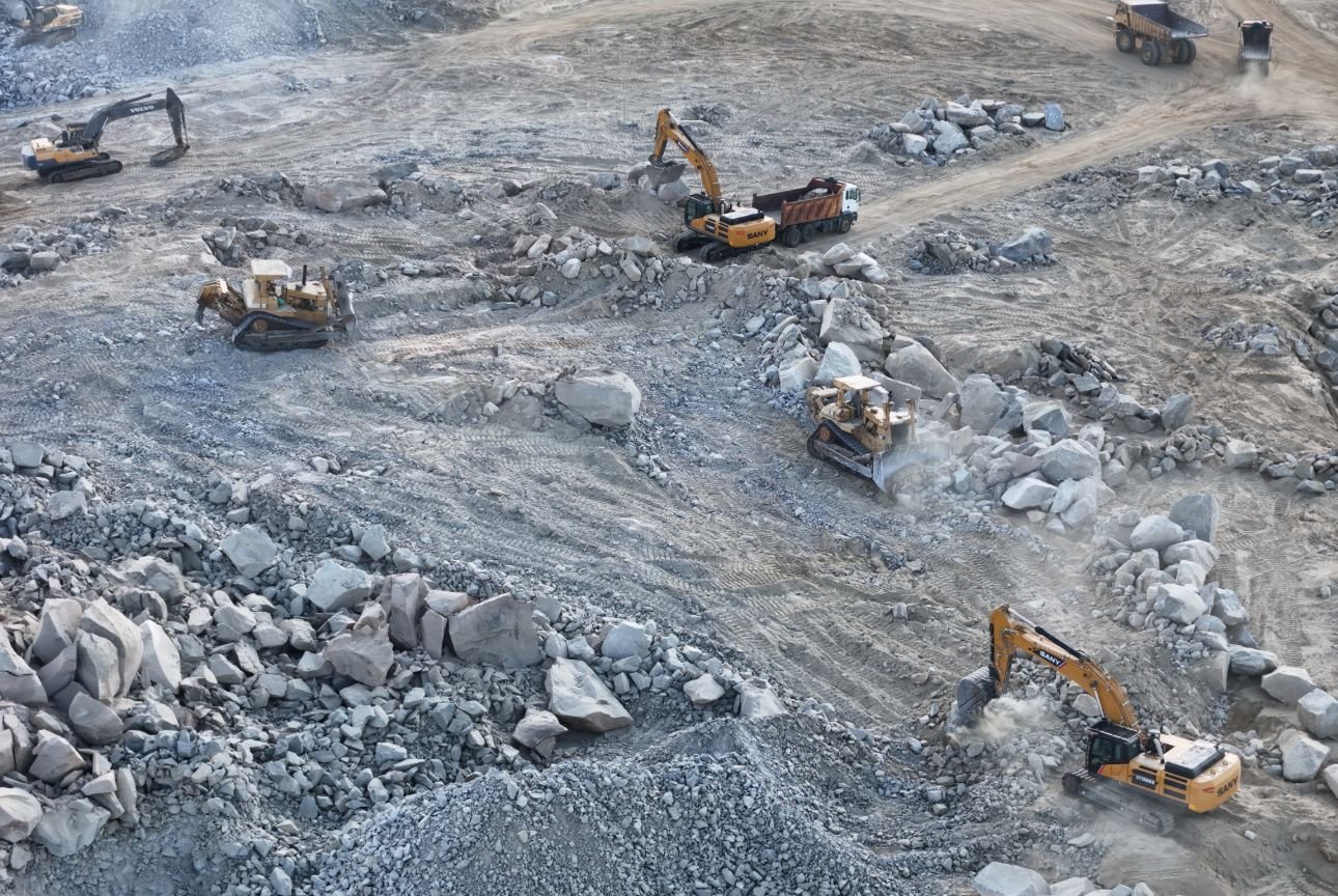 آليات التسوية - شركة بناء الطرق